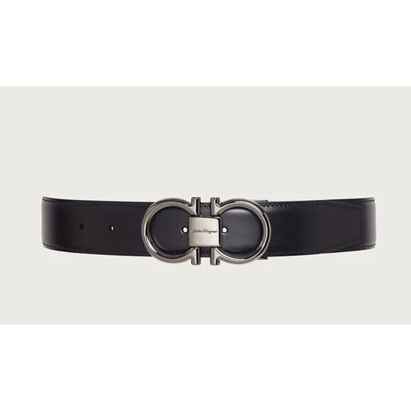 Salvatore Ferrragamo Mens Reversible Gancini Leather Belt 115